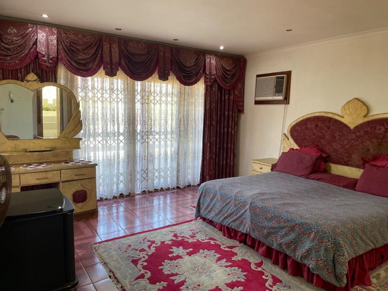 5 Bedroom Property for Sale in Herrwood Park KwaZulu-Natal