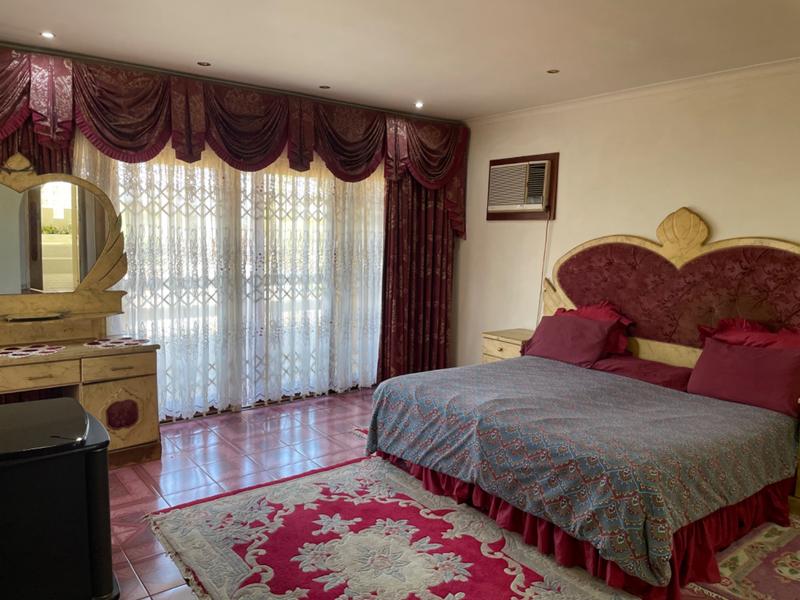 5 Bedroom Property for Sale in Herrwood Park KwaZulu-Natal