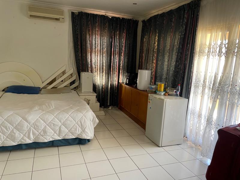5 Bedroom Property for Sale in Herrwood Park KwaZulu-Natal