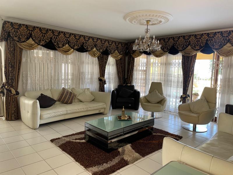 5 Bedroom Property for Sale in Herrwood Park KwaZulu-Natal