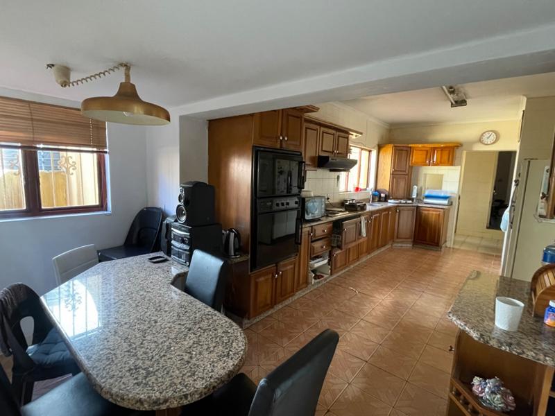 5 Bedroom Property for Sale in Herrwood Park KwaZulu-Natal