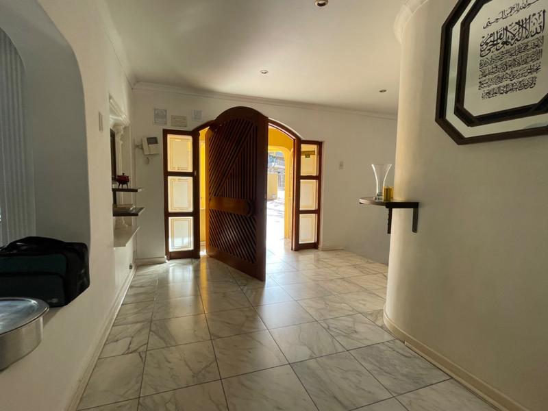 5 Bedroom Property for Sale in Herrwood Park KwaZulu-Natal