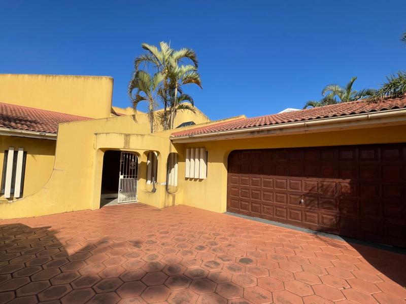 5 Bedroom Property for Sale in Herrwood Park KwaZulu-Natal