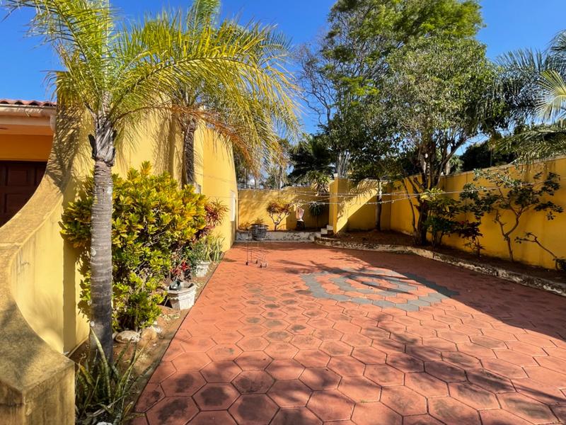 5 Bedroom Property for Sale in Herrwood Park KwaZulu-Natal
