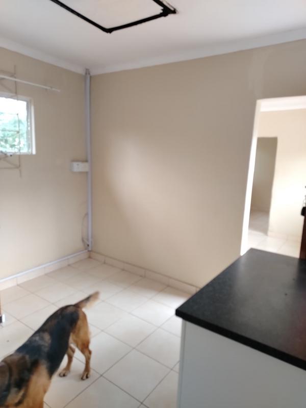 To Let 1 Bedroom Property for Rent in Red Hill KwaZulu-Natal