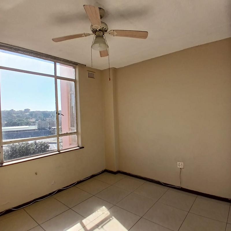 3 Bedroom Property for Sale in Montclair KwaZulu-Natal