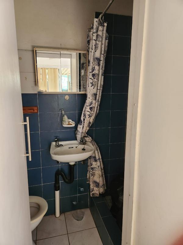 1 Bedroom Property for Sale in Bellair KwaZulu-Natal