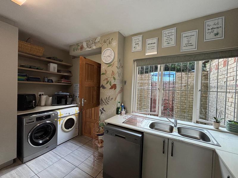 3 Bedroom Property for Sale in Amanzimtoti KwaZulu-Natal