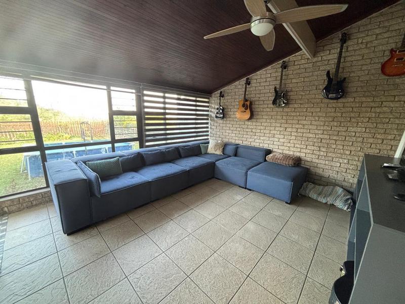3 Bedroom Property for Sale in Amanzimtoti KwaZulu-Natal