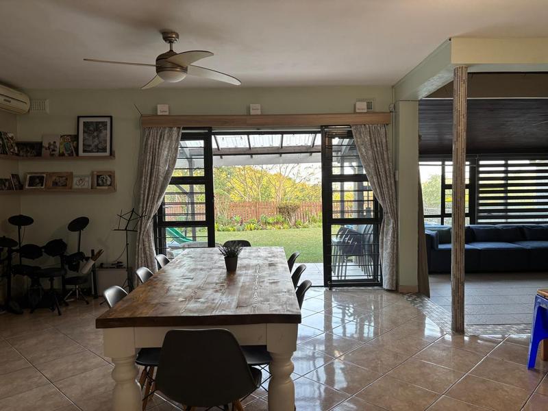 3 Bedroom Property for Sale in Amanzimtoti KwaZulu-Natal