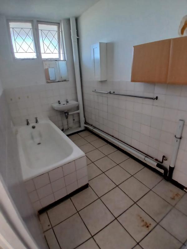 2 Bedroom Property for Sale in Pinetown KwaZulu-Natal