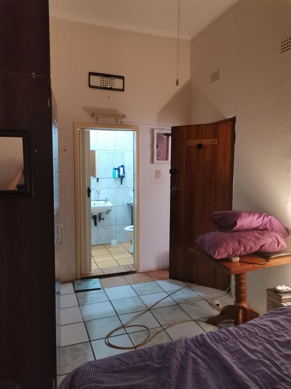 To Let 2 Bedroom Property for Rent in Richem KwaZulu-Natal