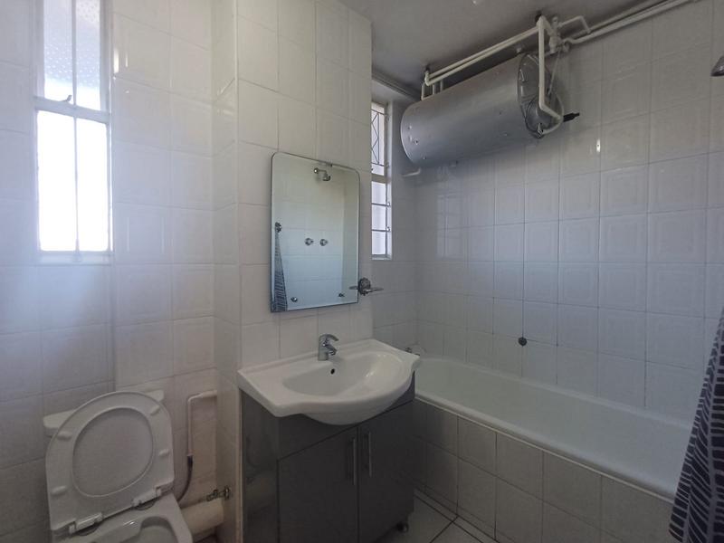 To Let 2 Bedroom Property for Rent in North Beach KwaZulu-Natal