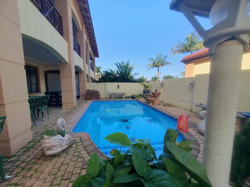 4 Bedroom Property for Sale in Manaba Beach KwaZulu-Natal