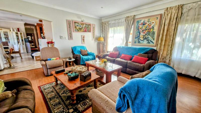 4 Bedroom Property for Sale in Manaba Beach KwaZulu-Natal