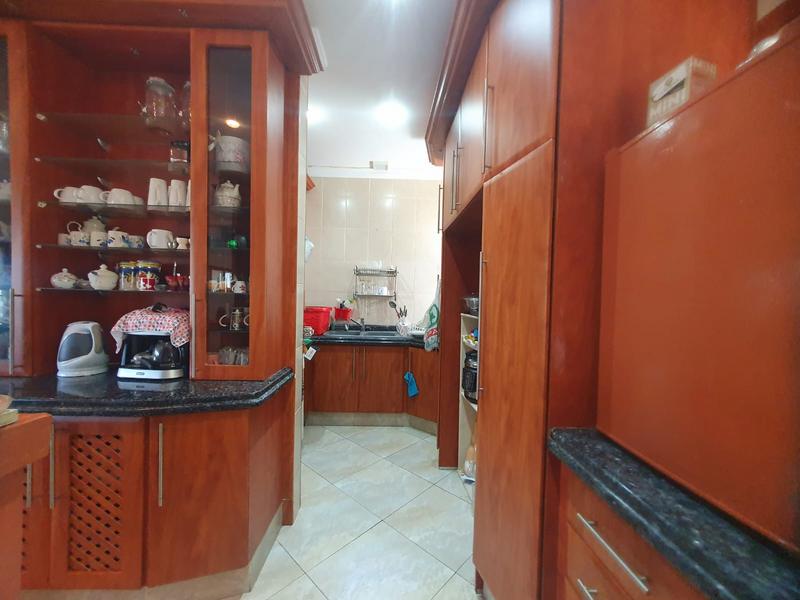 4 Bedroom Property for Sale in Manaba Beach KwaZulu-Natal
