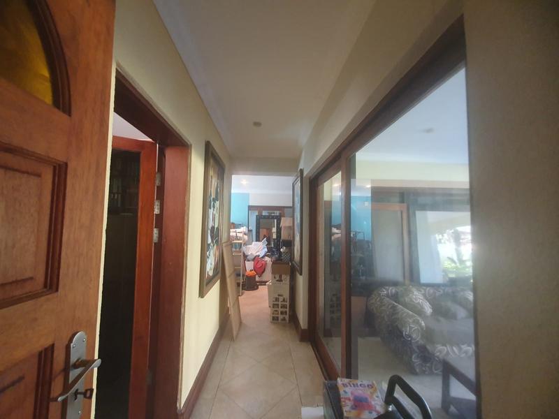 4 Bedroom Property for Sale in Manaba Beach KwaZulu-Natal