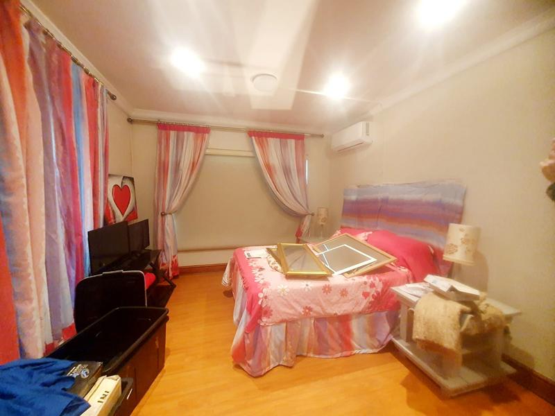 4 Bedroom Property for Sale in Manaba Beach KwaZulu-Natal