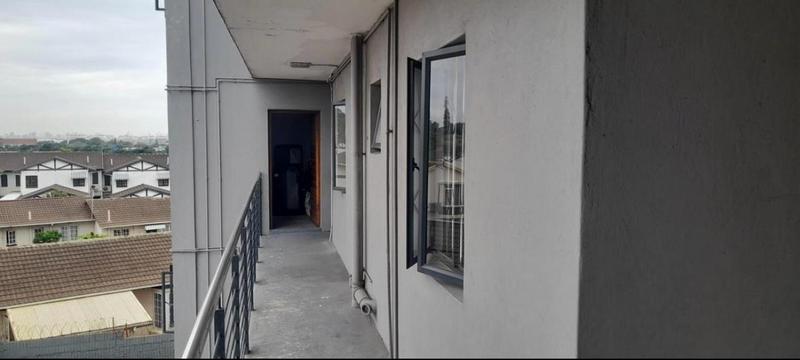 2 Bedroom Property for Sale in Montclair KwaZulu-Natal