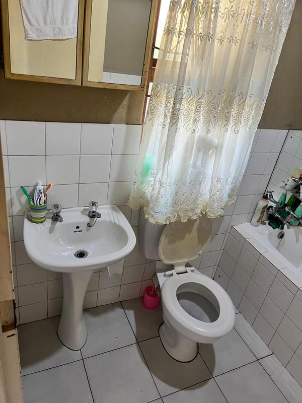 1 Bedroom Property for Sale in New Germany KwaZulu-Natal