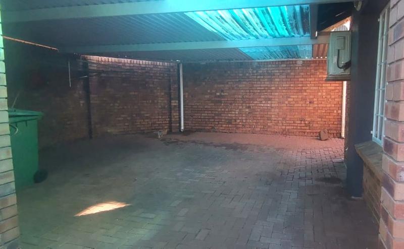 3 Bedroom Property for Sale in Empangeni Central KwaZulu-Natal
