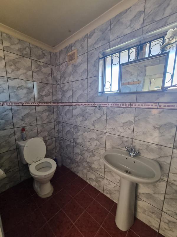 To Let 1 Bedroom Property for Rent in Ottawa KwaZulu-Natal
