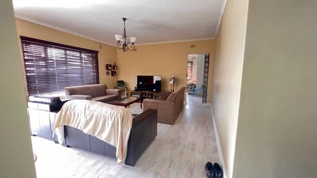 To Let 3 Bedroom Property for Rent in Kharwastan KwaZulu-Natal