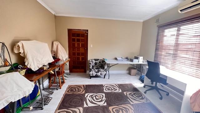 To Let 3 Bedroom Property for Rent in Kharwastan KwaZulu-Natal