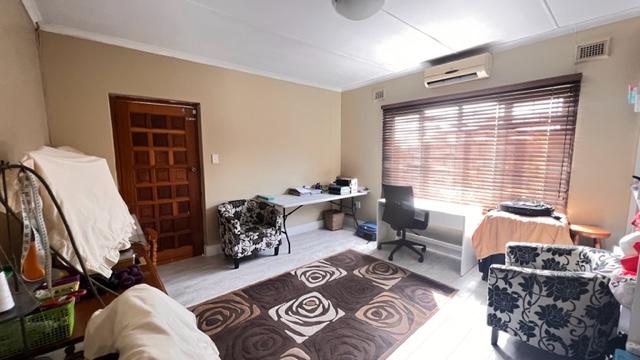 To Let 3 Bedroom Property for Rent in Kharwastan KwaZulu-Natal