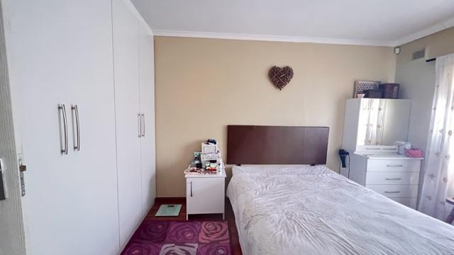 To Let 3 Bedroom Property for Rent in Kharwastan KwaZulu-Natal
