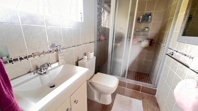 To Let 3 Bedroom Property for Rent in Kharwastan KwaZulu-Natal