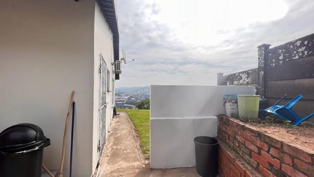 To Let 3 Bedroom Property for Rent in Kharwastan KwaZulu-Natal