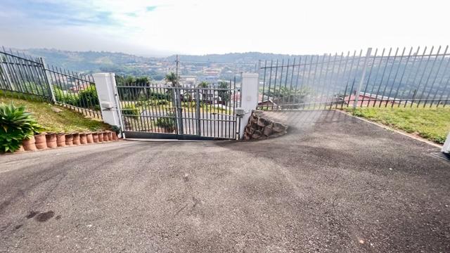To Let 3 Bedroom Property for Rent in Kharwastan KwaZulu-Natal