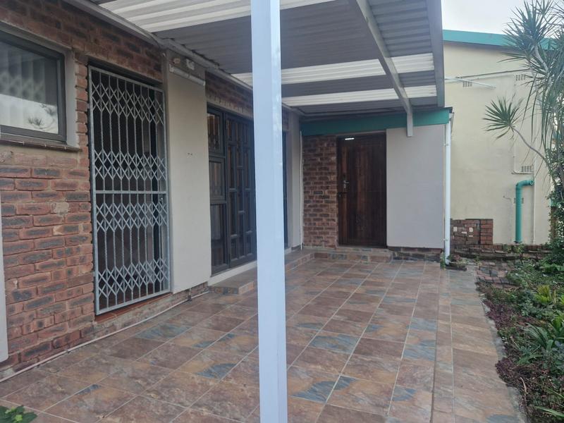 4 Bedroom Property for Sale in Escombe KwaZulu-Natal