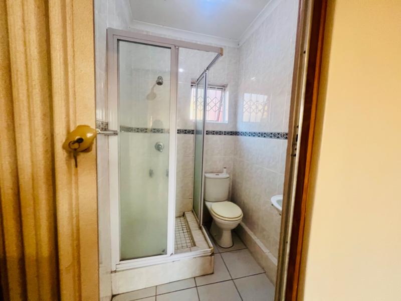 To Let 1 Bedroom Property for Rent in Reservoir Hills KwaZulu-Natal