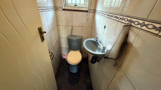 3 Bedroom Property for Sale in Mount Vernon KwaZulu-Natal