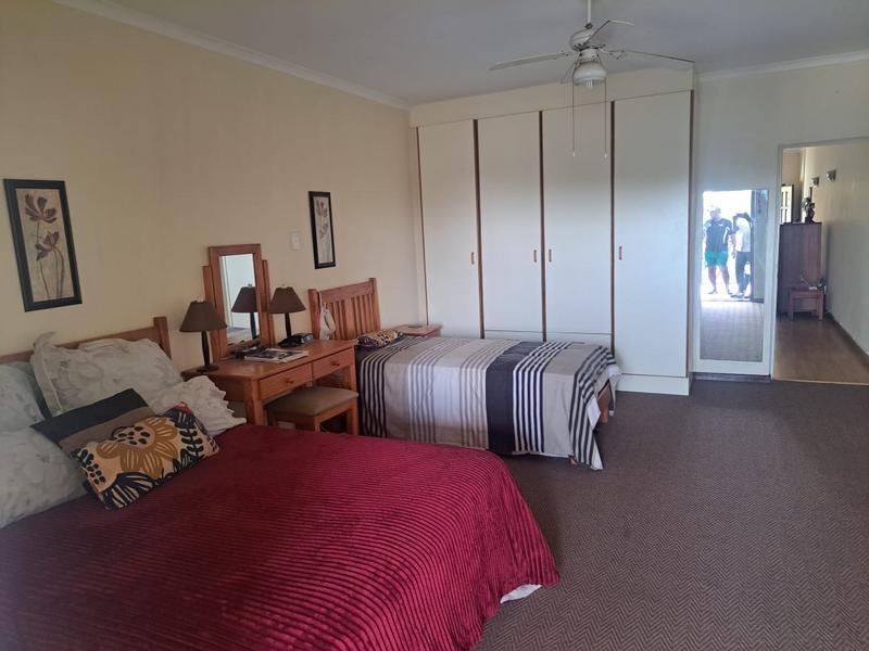 1 Bedroom Property for Sale in Margate KwaZulu-Natal