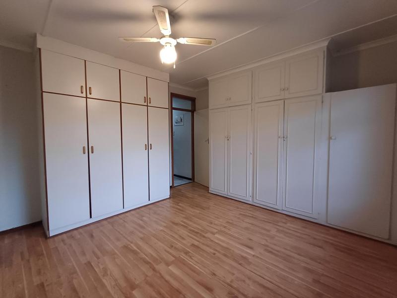 To Let 2 Bedroom Property for Rent in Durban North KwaZulu-Natal