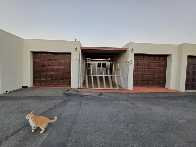 To Let 2 Bedroom Property for Rent in Durban North KwaZulu-Natal