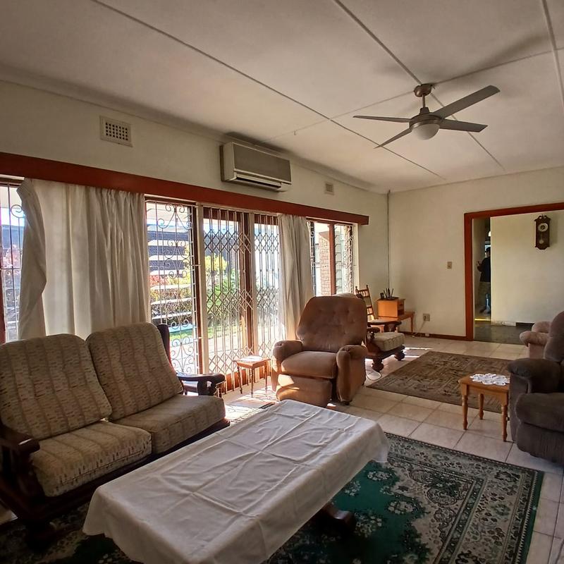 4 Bedroom Property for Sale in Yellowwood Park KwaZulu-Natal