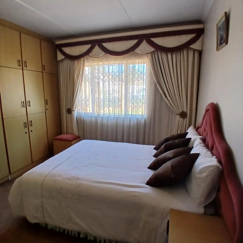 3 Bedroom Property for Sale in Woodhaven KwaZulu-Natal