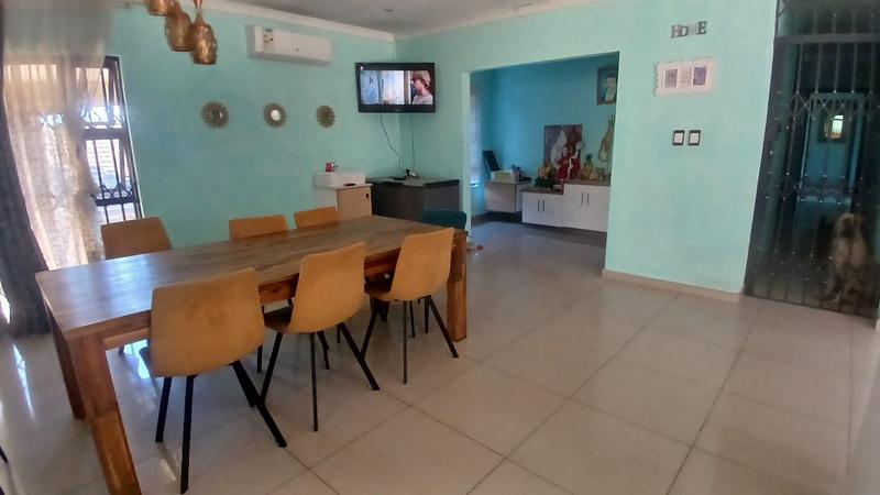 5 Bedroom Property for Sale in Escombe KwaZulu-Natal