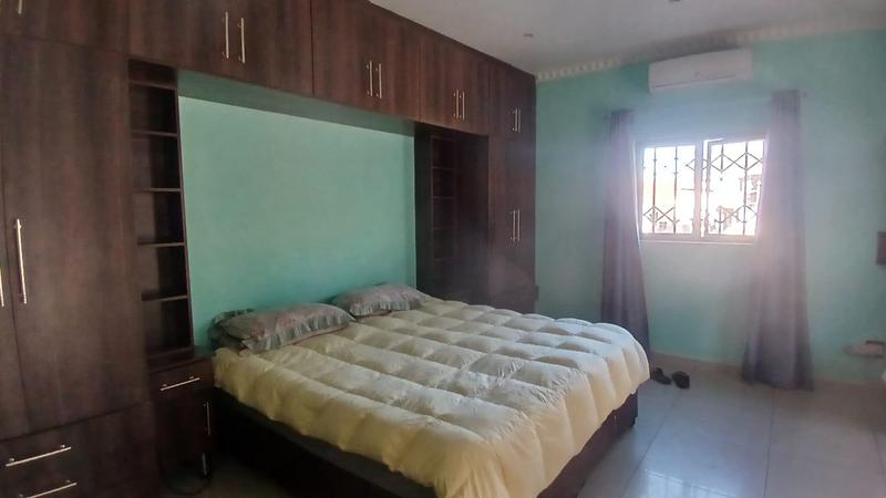 5 Bedroom Property for Sale in Escombe KwaZulu-Natal