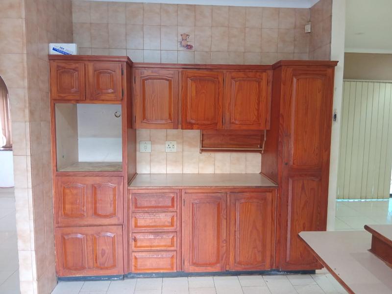 3 Bedroom Property for Sale in Umzinto KwaZulu-Natal