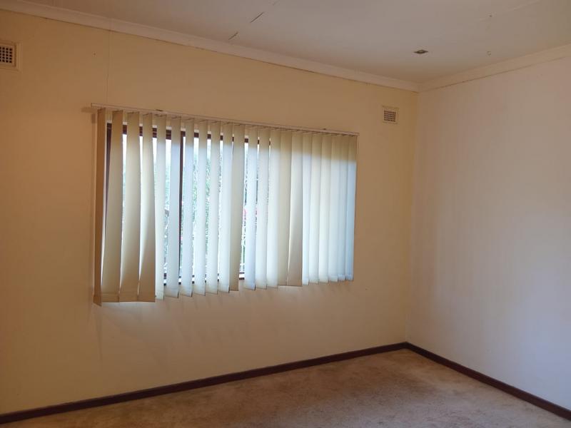 3 Bedroom Property for Sale in Umzinto KwaZulu-Natal