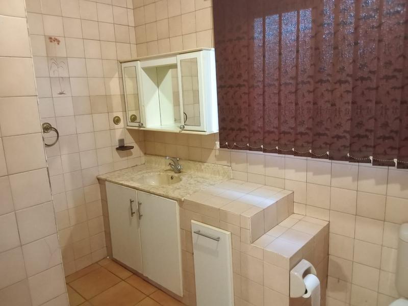 3 Bedroom Property for Sale in Umzinto KwaZulu-Natal