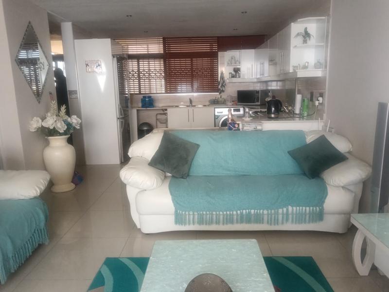 2 Bedroom Property for Sale in North Beach KwaZulu-Natal