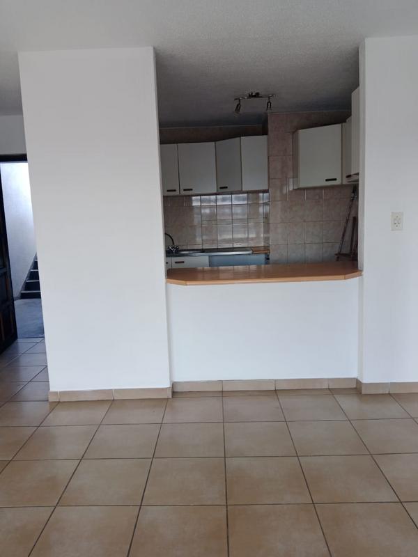 To Let 3 Bedroom Property for Rent in Overport KwaZulu-Natal