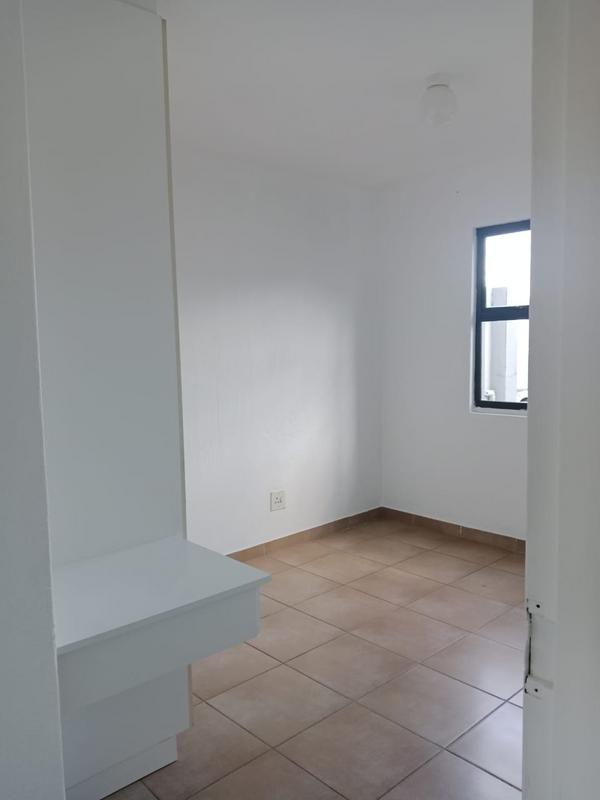 To Let 3 Bedroom Property for Rent in Overport KwaZulu-Natal