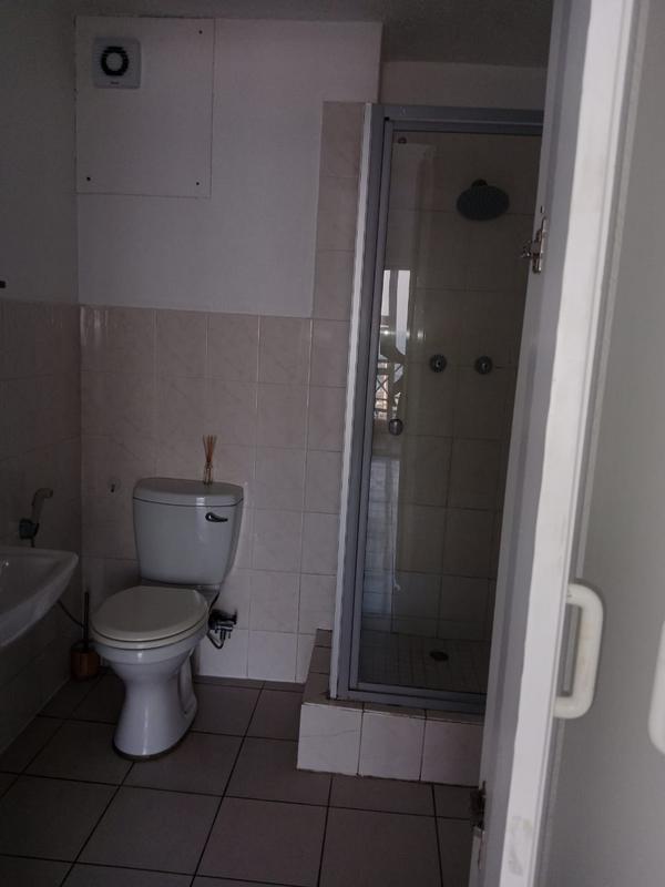 To Let 3 Bedroom Property for Rent in Bluff KwaZulu-Natal